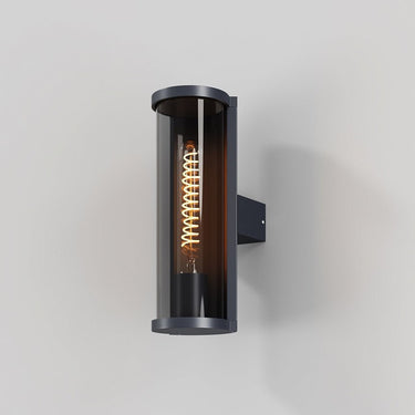 Wandleuchte mit graphitfarbenem Aluminium - Korpus und Kunststoffkörper mit klarem Diffusor – Conf | Maytoni - Esszett Luxury | Stilvolles Wohnen mit Charakter