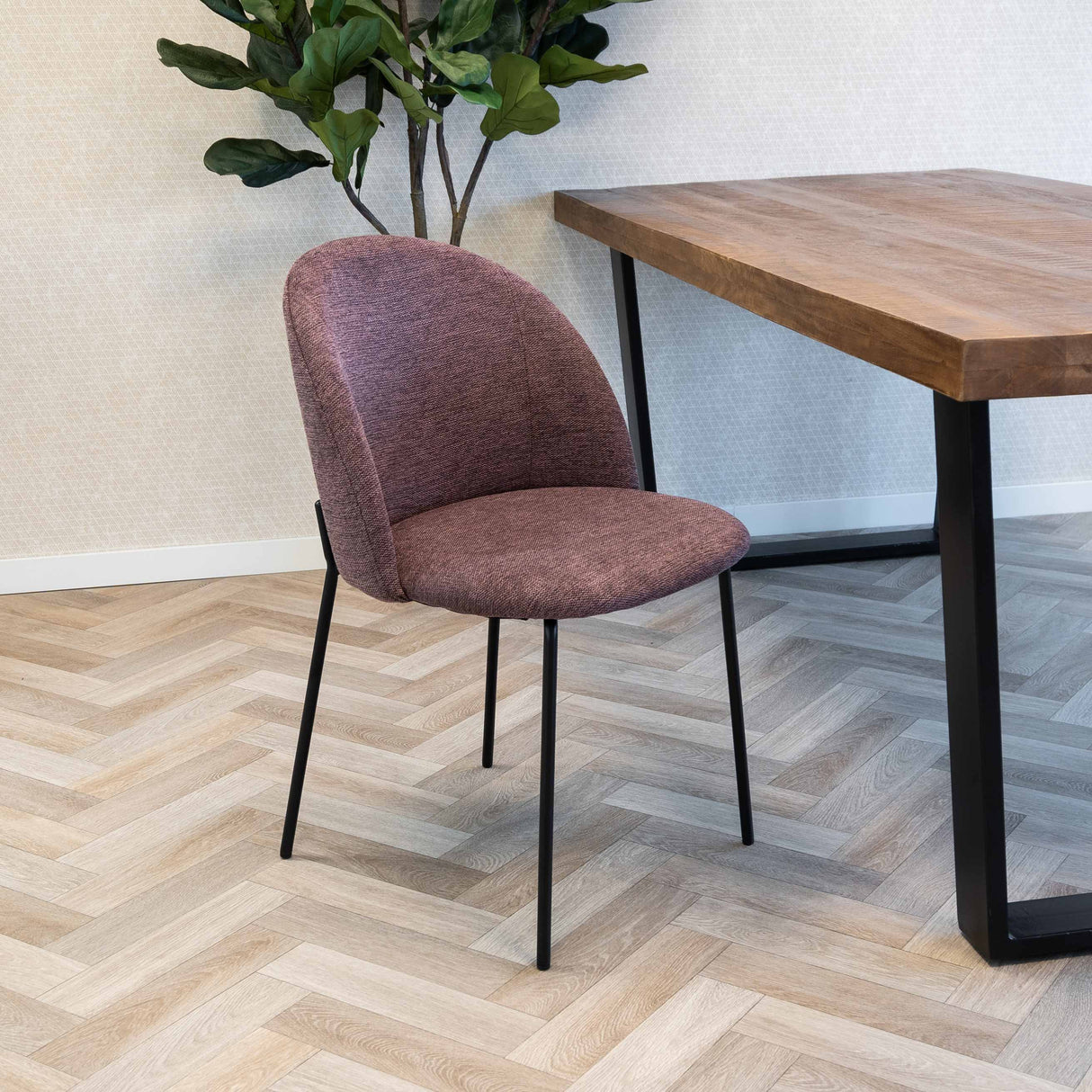 Esszimmerstuhl – Samtstoff Bezug, Metall Gestell, Lila Farbe - Noa | Kick Collection