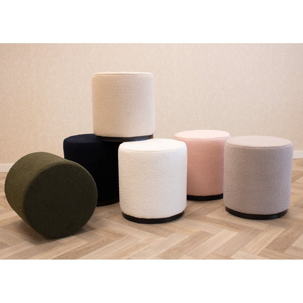 Hocker – Teddy Stoff, Metall Gestell, Multifunktion Nutzung, Weiß - Teddy | Kick