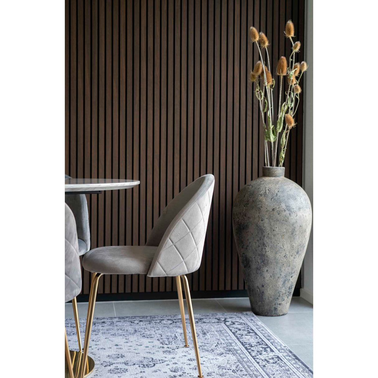 Esszimmerstuhl – Grauer Samt, Messingbeine, 76 cm - Geneve | House Nordic