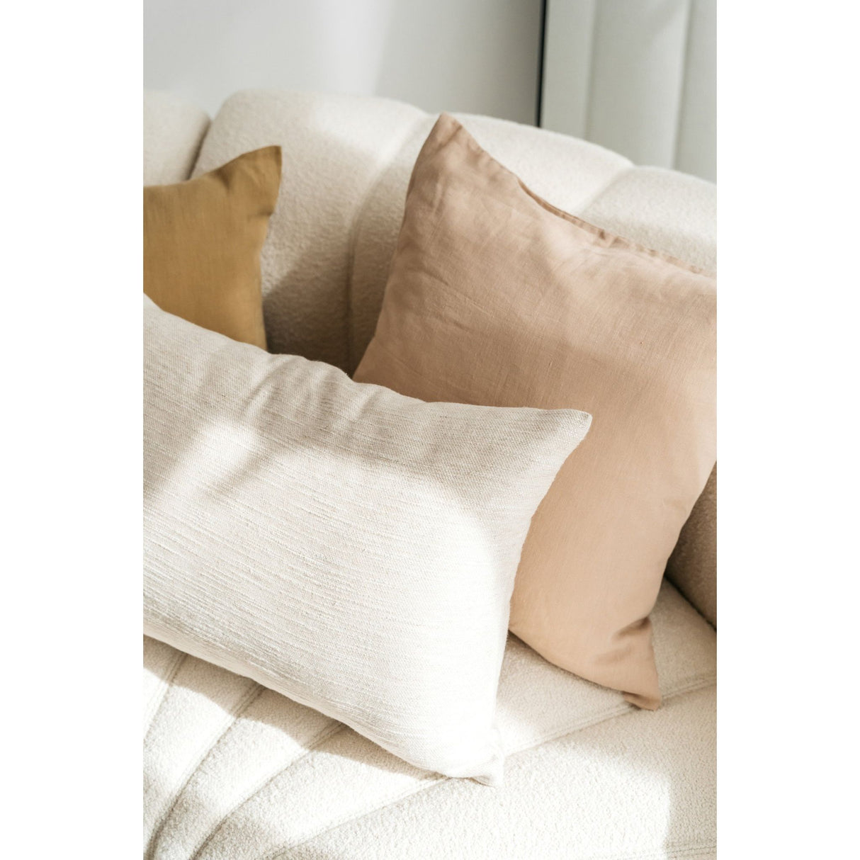 Kissenbezug – 100% Gewaschenes Leinen, Zeitloses Design, Nude Farbe, 50x50 cm - Scotty | Studio Femme Home