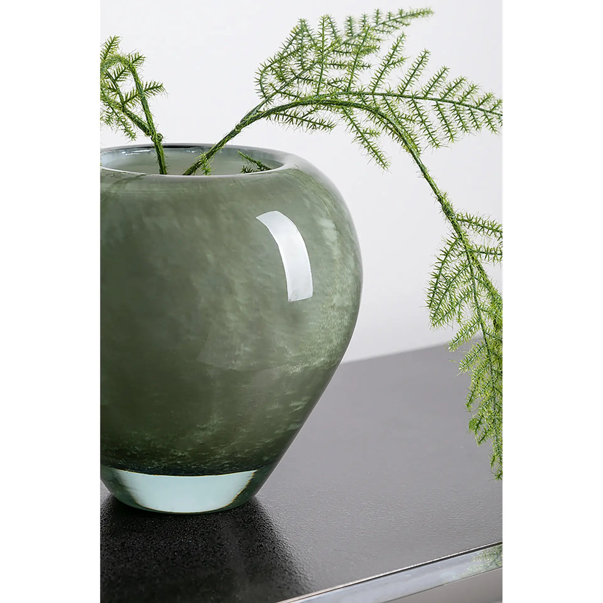 Vase – Strukturierte Glasoptik, Warme Farbnuancen, Ausdrucksstarkes Design - Lesly | Fink Living