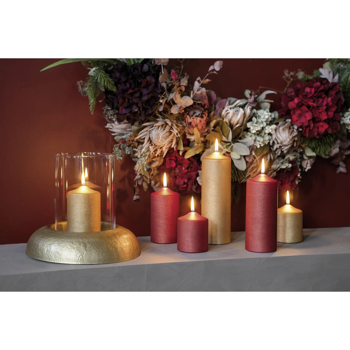 Stumpenkerze – Metallic-Optik, Gebürstetes Finish, Elegant - Candle | Fink Living