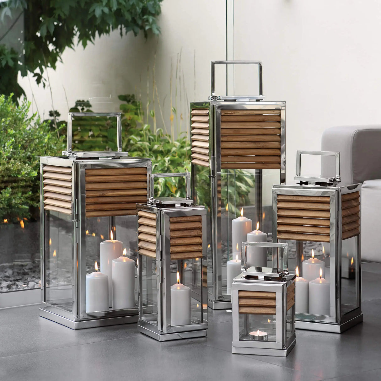Laterne – Teakholz Rahmen, Polierter Edelstahl, Klare Verglasung - Genua | Fink Living