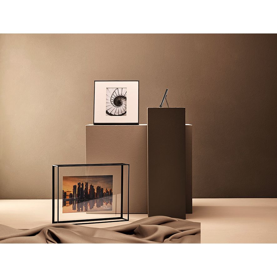 Picture Frame Matte Powder-Coated Steel, Integrated Mat Design, Rounded Inner Edges – Infinity | Philippi