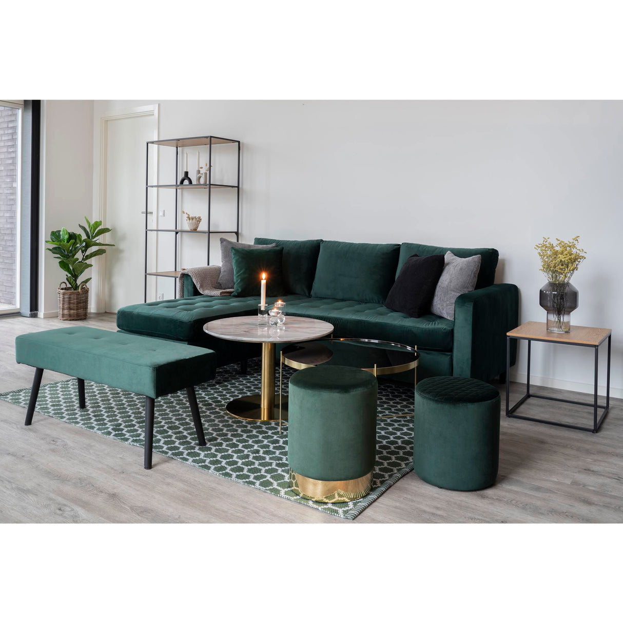 Couchtisch – Marmoroptik, Messinggestell, runde Form - Bolzano | House Nordic
