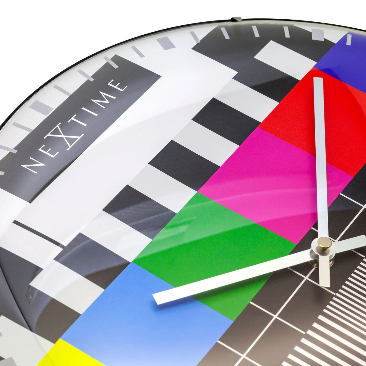 Wanduhr – Lautloses Uhrwerk, Testbild-Design, Kuppelglas - Testpage Dome | NeXtime