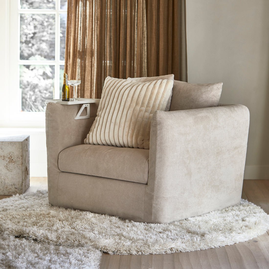 Armlehnentablett Beige, Rechteckig, Holz - Monogram Plateau De Fauteuil | Rivièra Maison - Esszett Luxury | Stilvolles Wohnen mit Charakter
