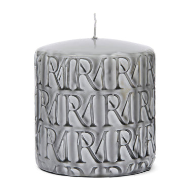 kerze Beige Paraffin mit geprägtem Monogramm M – Monogram | Rivièra Maison - Esszett Luxury | Stilvolles Wohnen mit Charakter
