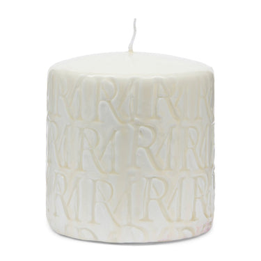 kerze Weiß Paraffin mit geprägtem Monogramm M – Monogram | Rivièra Maison - Esszett Luxury | Stilvolles Wohnen mit Charakter