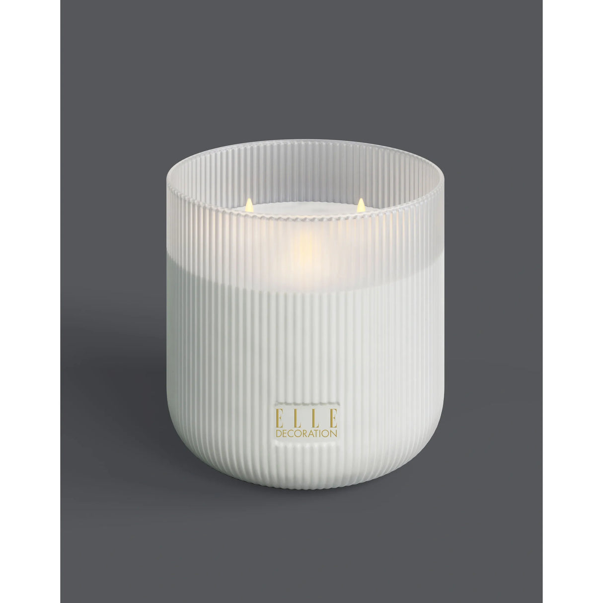 LED-Kerze – Dreiflammiges Design, Flackernde LED, Timer Funktion - Belleville | ELLE Decoration