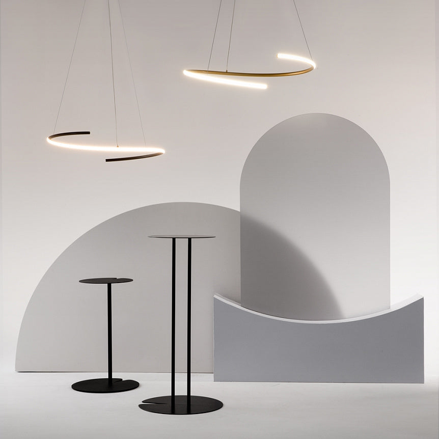 Pendant Lamp Minimalist Black-Gold Metal Body LED – Curve | Maytoni
