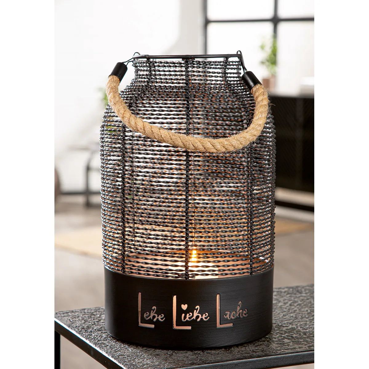 Windlicht – Spruch Motiv, Runde Form, 33cm Höhe - Lebe, Liebe, Lache | Gilde