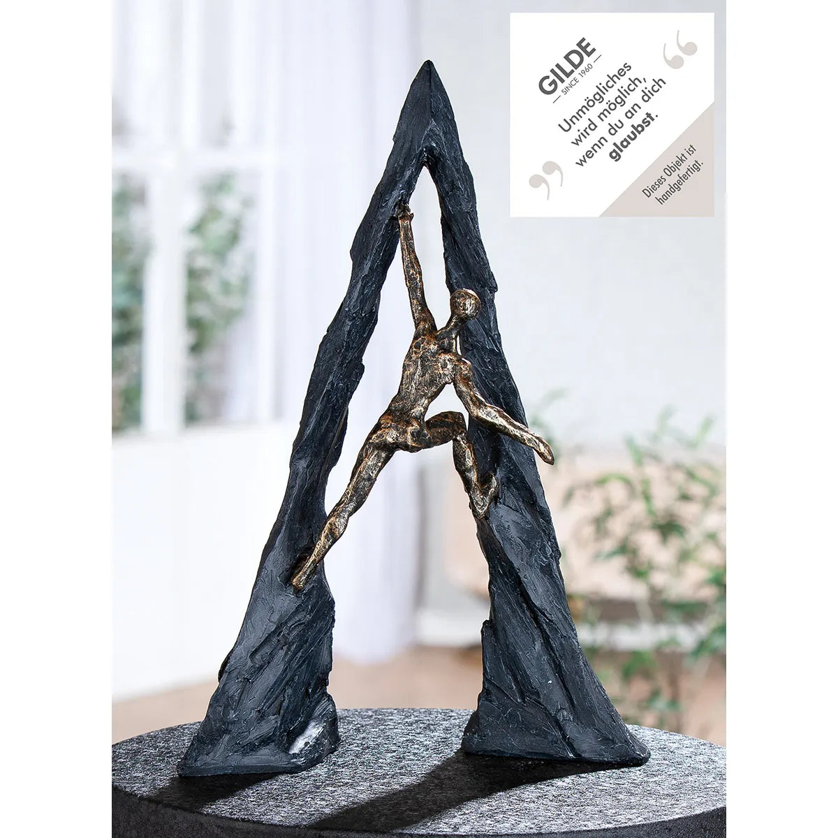 Skulptur – Poly Material, Strukturierte Oberfläche, Bronze Finish - Climber | Gilde