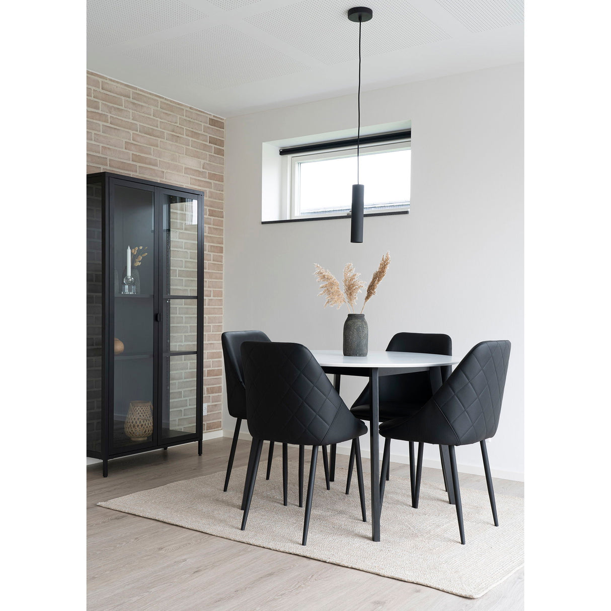 Pendelleuchte – Schwarzes Metall, Schlankes Design, 28 cm Höhe - Paris | House Nordic