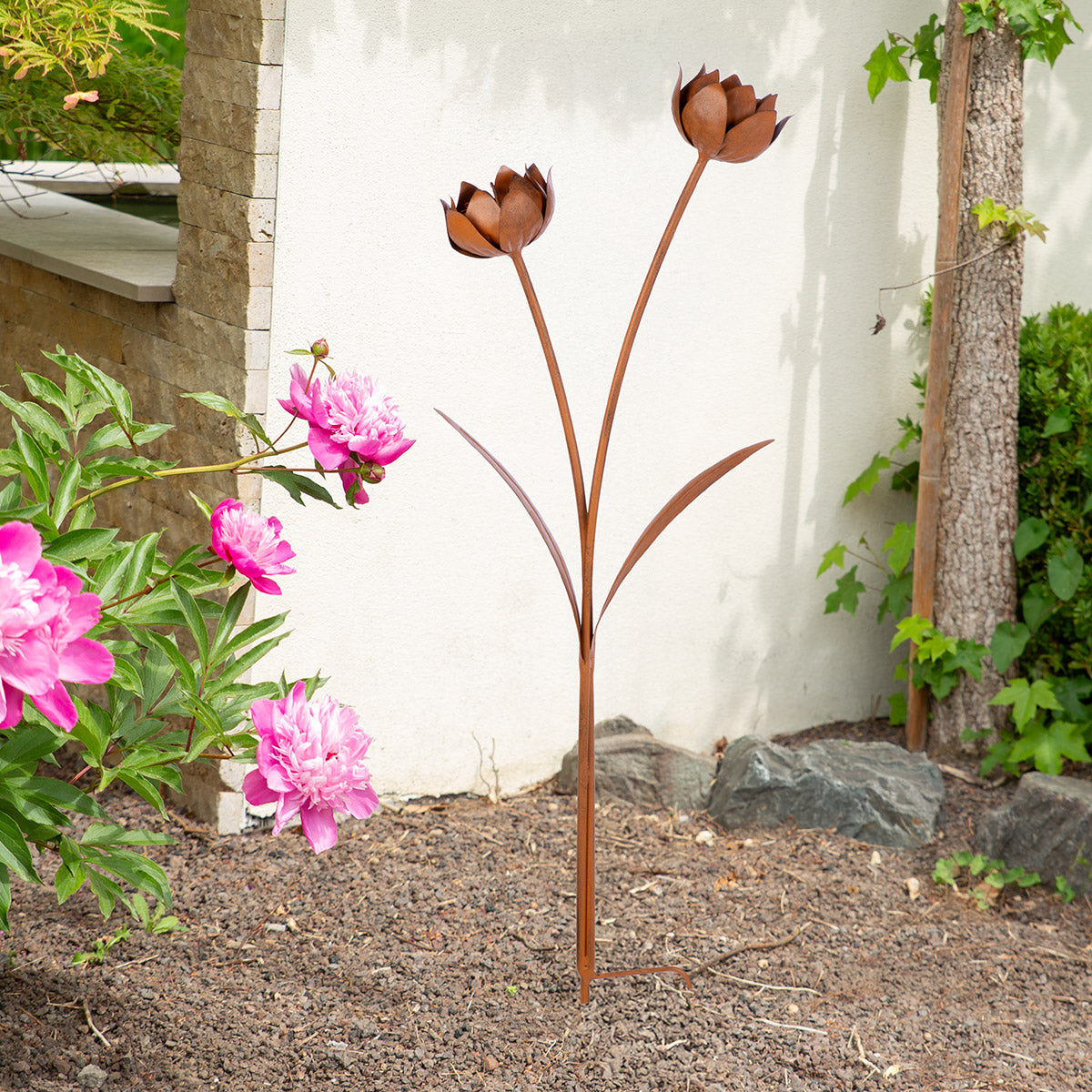 Gartenstecker – Gewischtes Metall, Blumen Design, Braune Oberfläche, 90cm Höhe - Fantasy | Gilde