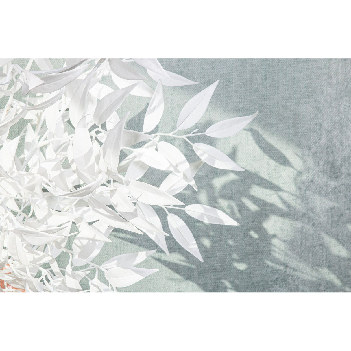 Kunstpflanze Smilax - Spray mit filigraner Blattstruktur und naturgetreuer Form – Leaves Plant | PTMD - Esszett Luxury | Stilvolles Wohnen mit Charakter