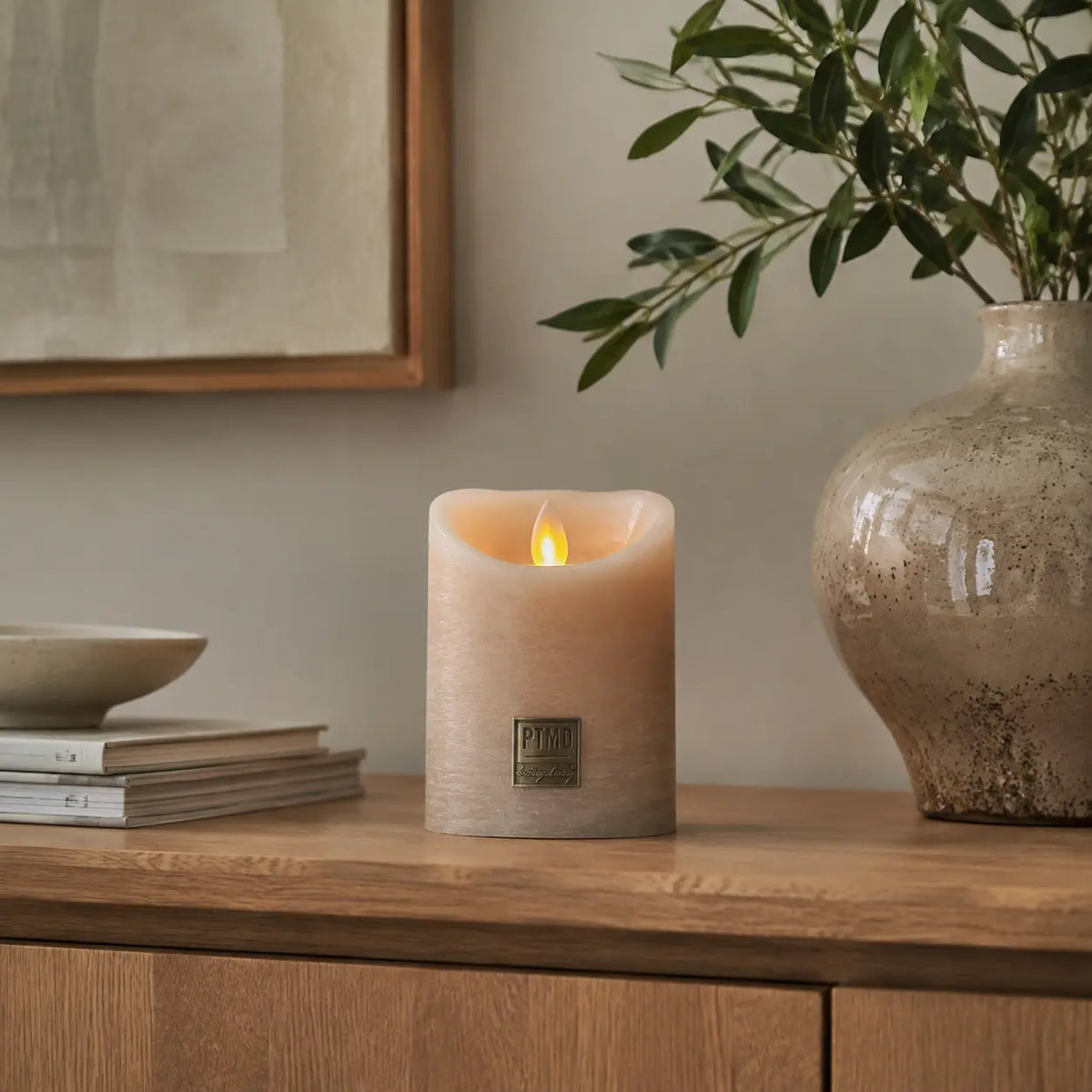 LED-Kerze S mit beweglicher Flamme und Timer-Funktion - batteriebetrieben | PTMD
