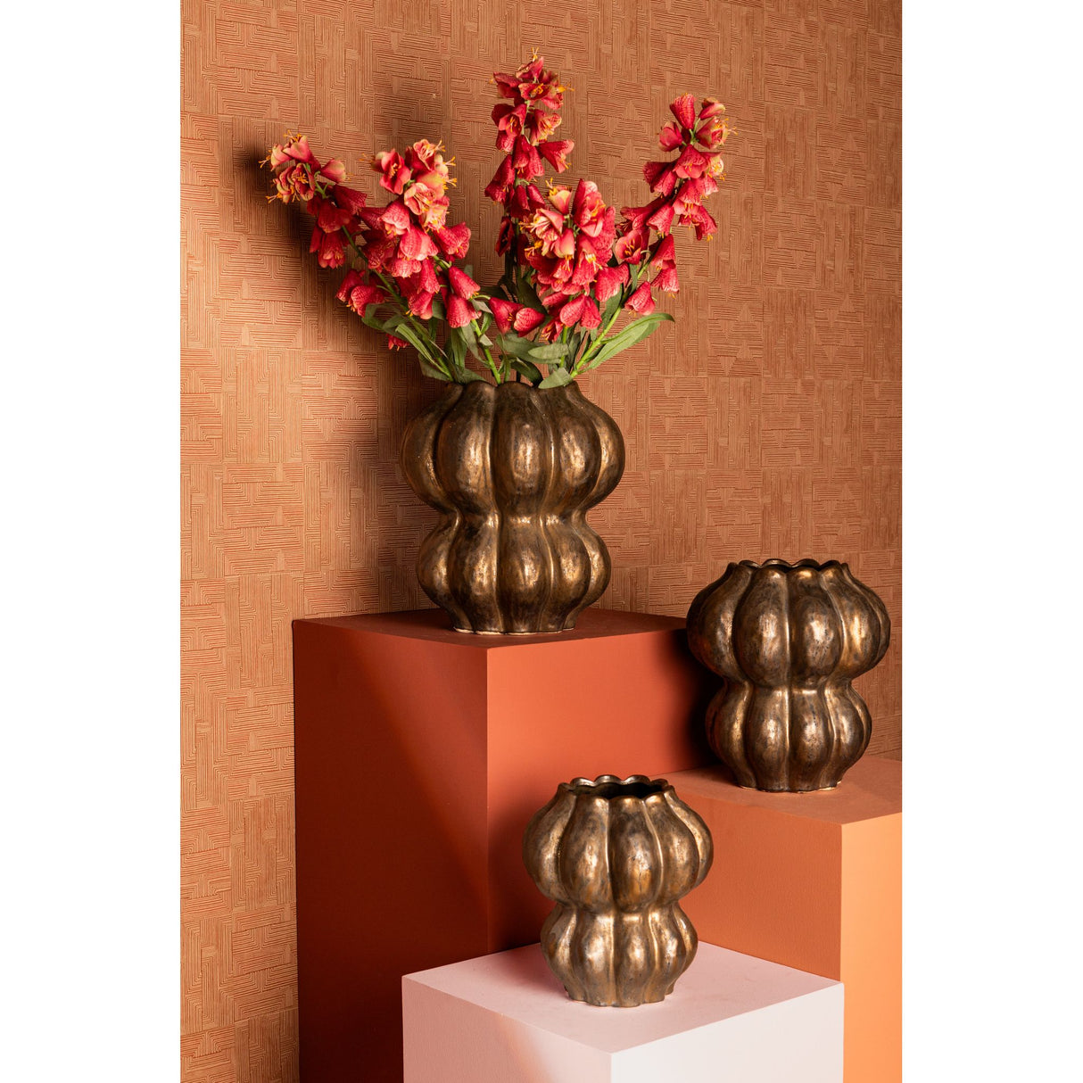 Pot – Ceramic Stoneware, Round Design, Bronze, S – Niek | PTMD