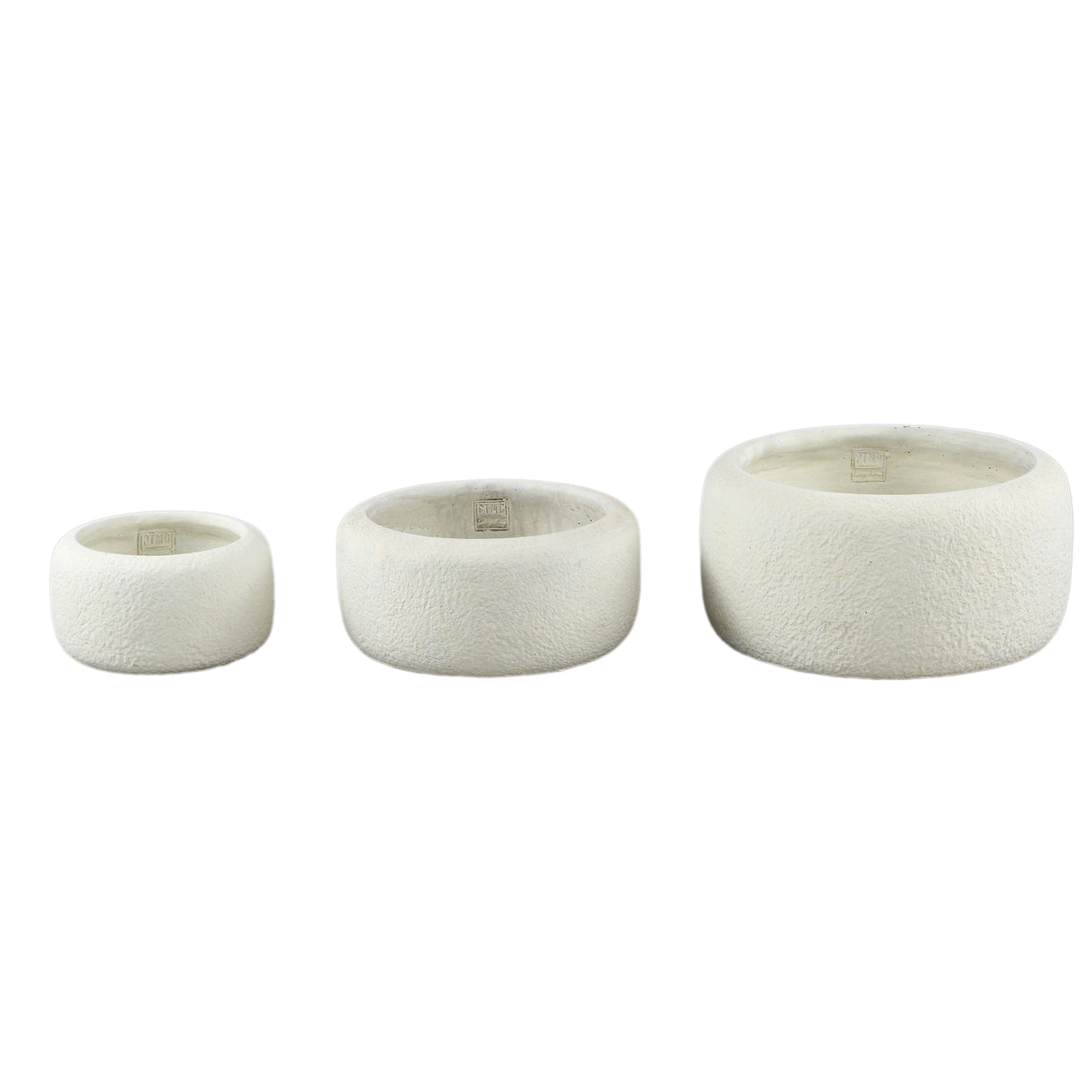 Plant Pot – Cement Material, Low Shape, White Color, M – Evelynn | PTMD