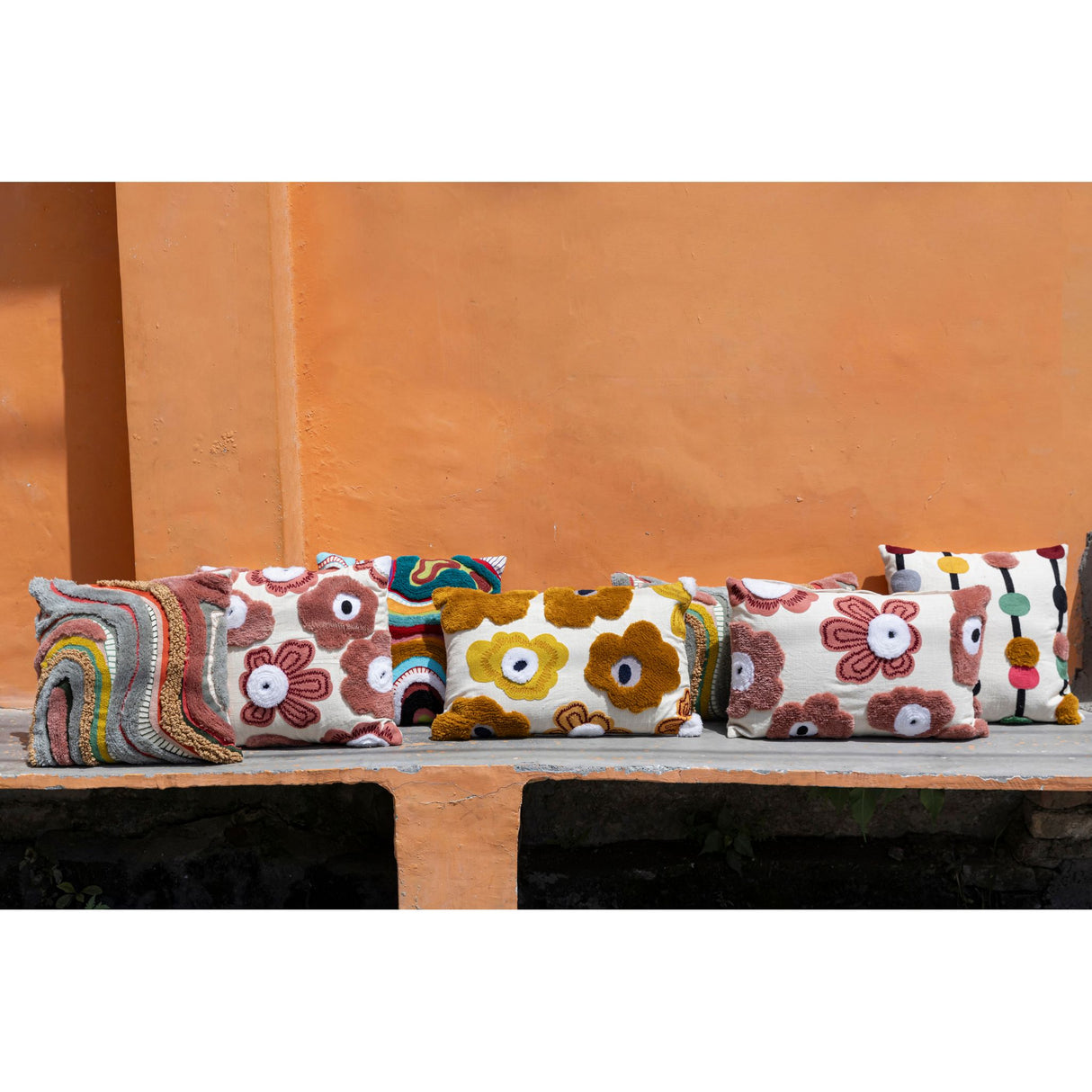 Cushion – Soft Cotton Fabric, Floral Embroidery, Square Shape – Primuse | PTMD
