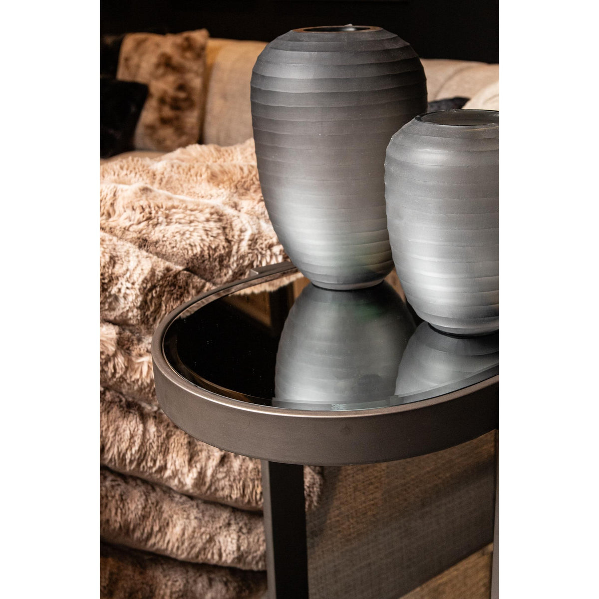 Console Table - Mirror Top, Metal Legs, MDF Construction - Yozan | PTMD