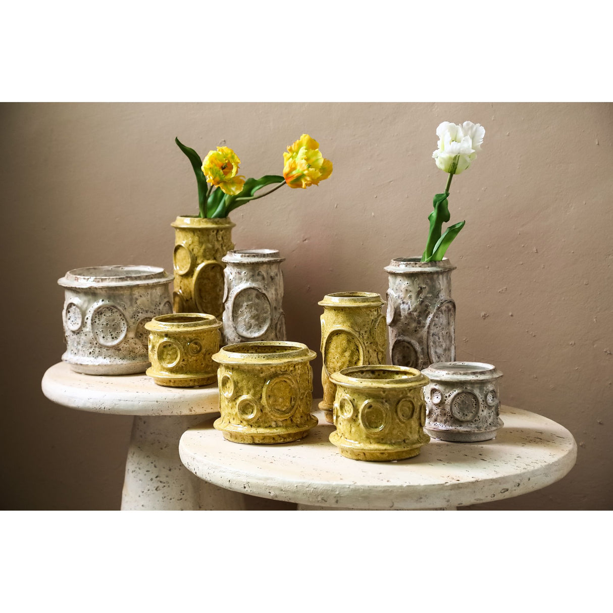 Blumentopf – Gelbe Farbe, Runde Form, Kreisstruktur, Hohe Form, Keramik, L – Gregorie | PTMD