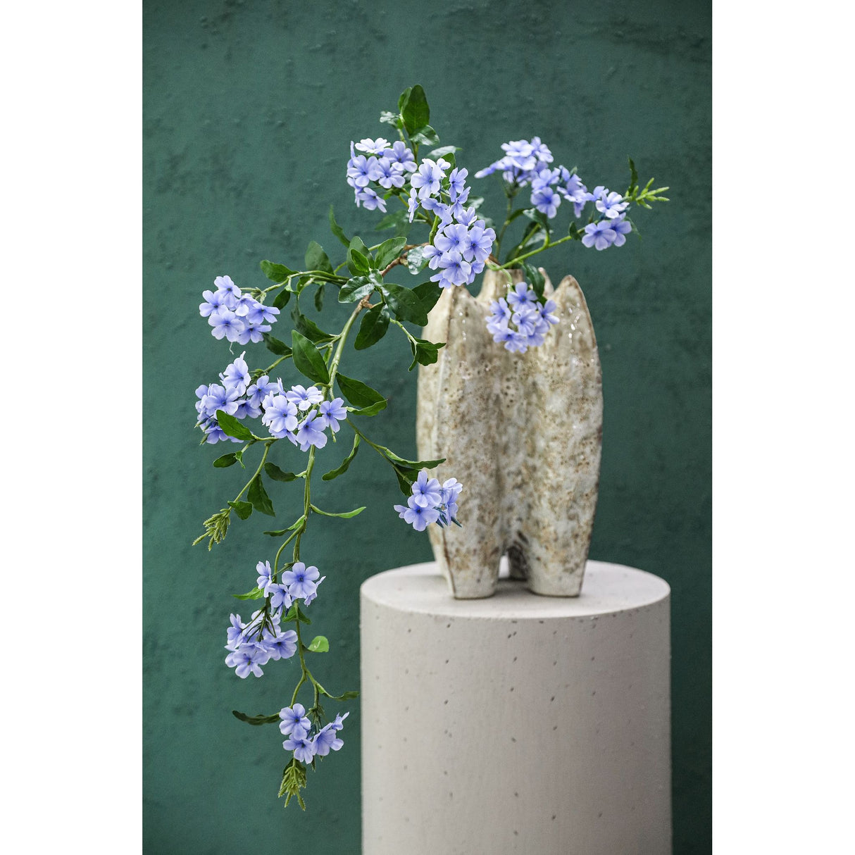 Gartenblume – blauer Bleiwurz-Zweig mit Blättern aus Stoff, Eisenmetall und Kunststoff | PTMD