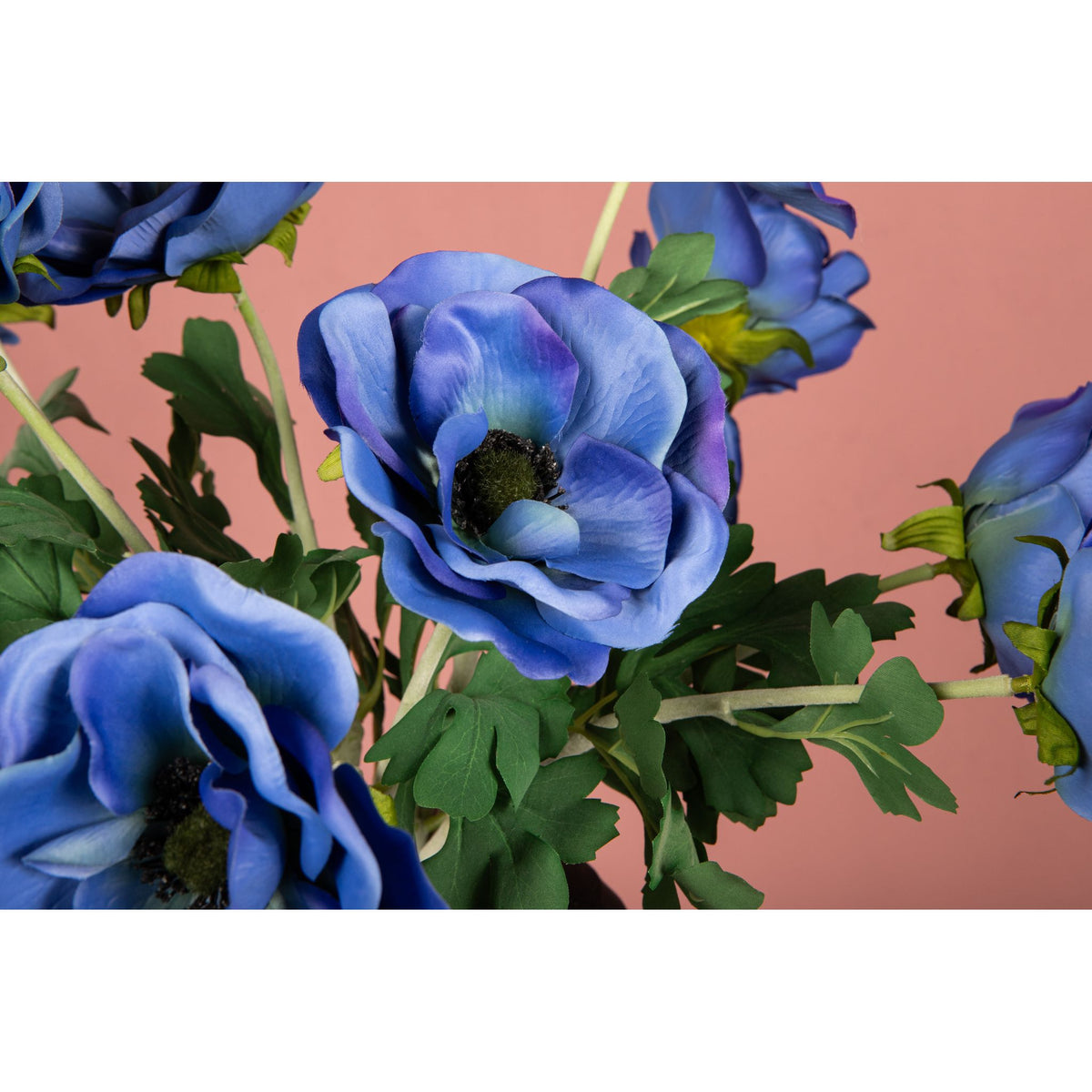 Gartenblume – Blauer Anemonenzweig aus Stoff und Kunststoff | PTMD
