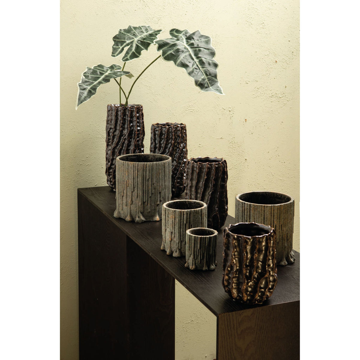 Planter – Cement Finish, Dripping Design, Grey, M – Indiana | PTMD