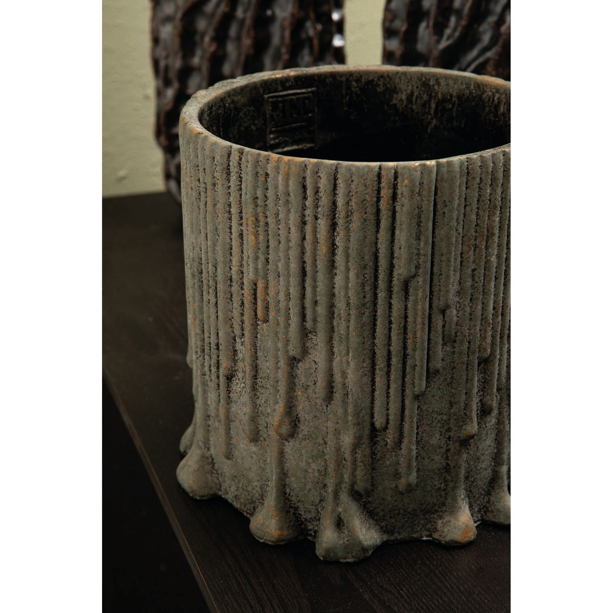 Planter – Cement Finish, Dripping Design, Grey, M – Indiana | PTMD