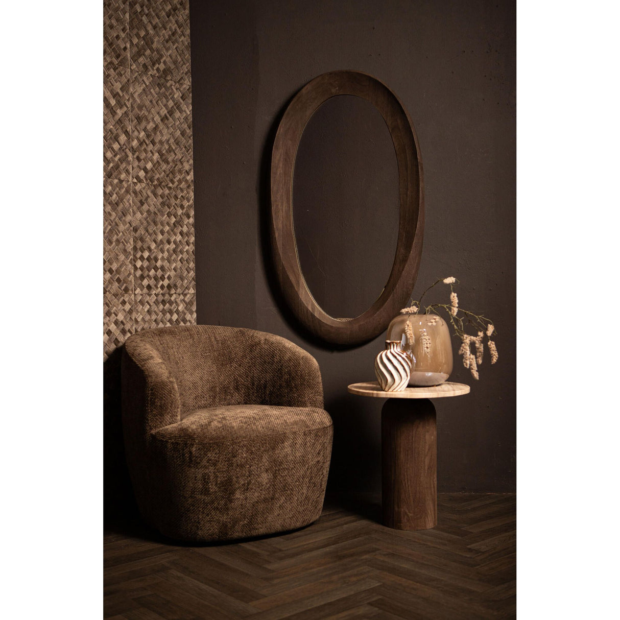 Wandspiegel aus Mangoholz mit ovaler Form, massivem Rahmen und Braun-Finish, L – Noam | PTMD