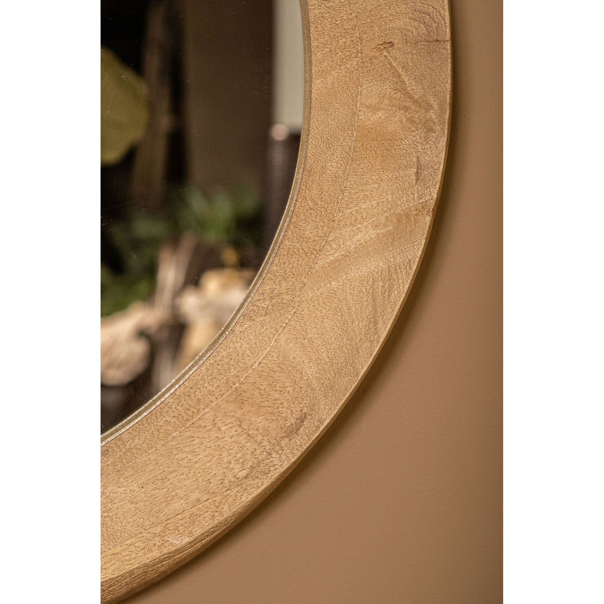 Wandspiegel aus Mangoholz mit runder Form, massivem Rahmen und Natur-Finish, L – Noam | PTMD