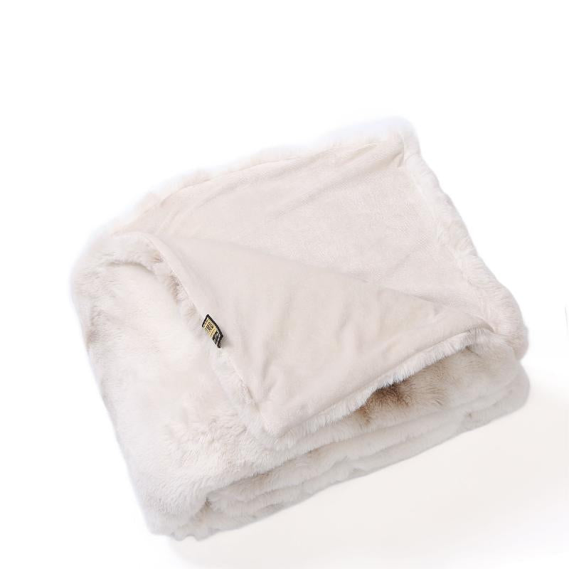 Blanket - Faux Fur Look, Fluffy Feel, Polyester Material - Linde | PTMD