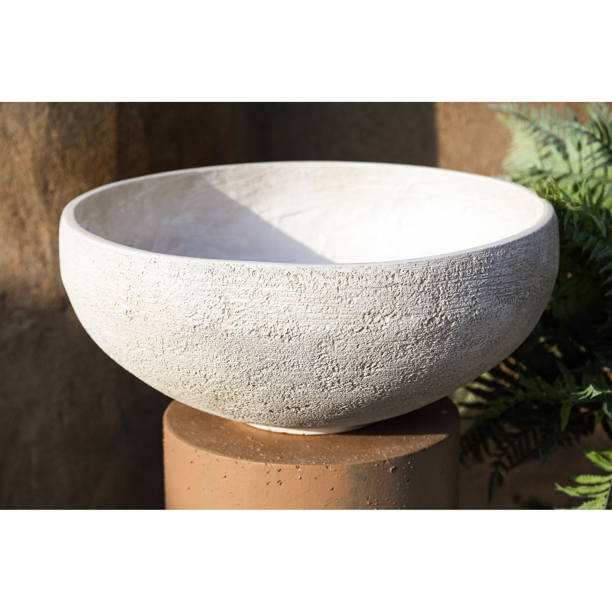 Topf – Runde Schalenform, GRC Material, Creme Finish, Niedrig – Dashima | PTMD