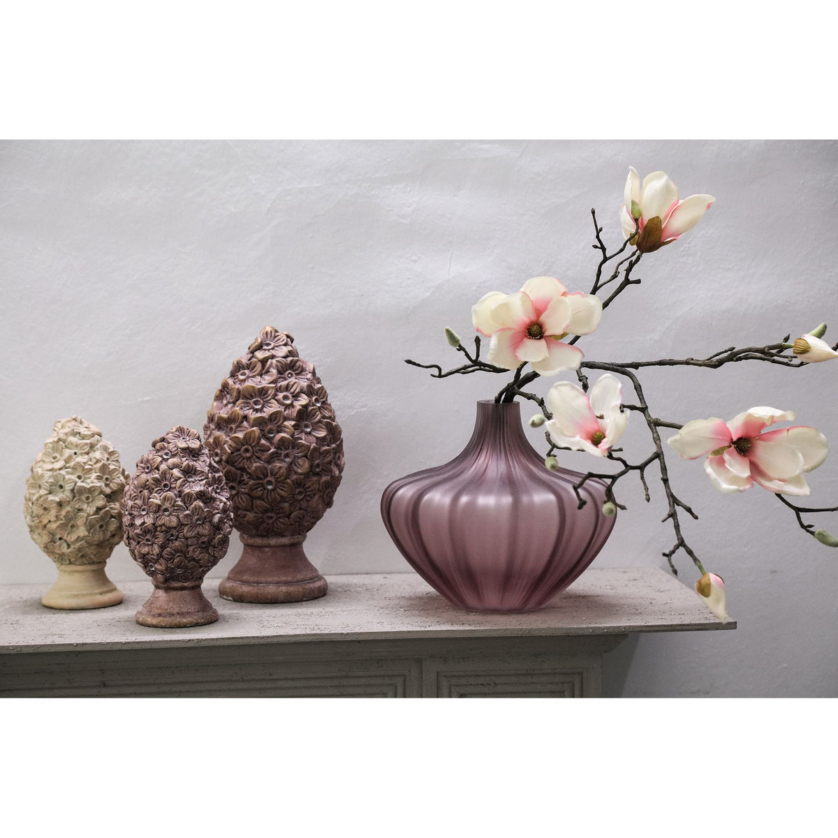 Vase – Light Pink Glass, Smooth Surface, Low – Aleiya | PTMD