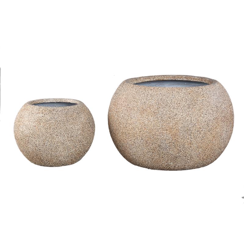 Pot – beige surface, cement material, spherical shape, set of 2 – Nihara | PTMD