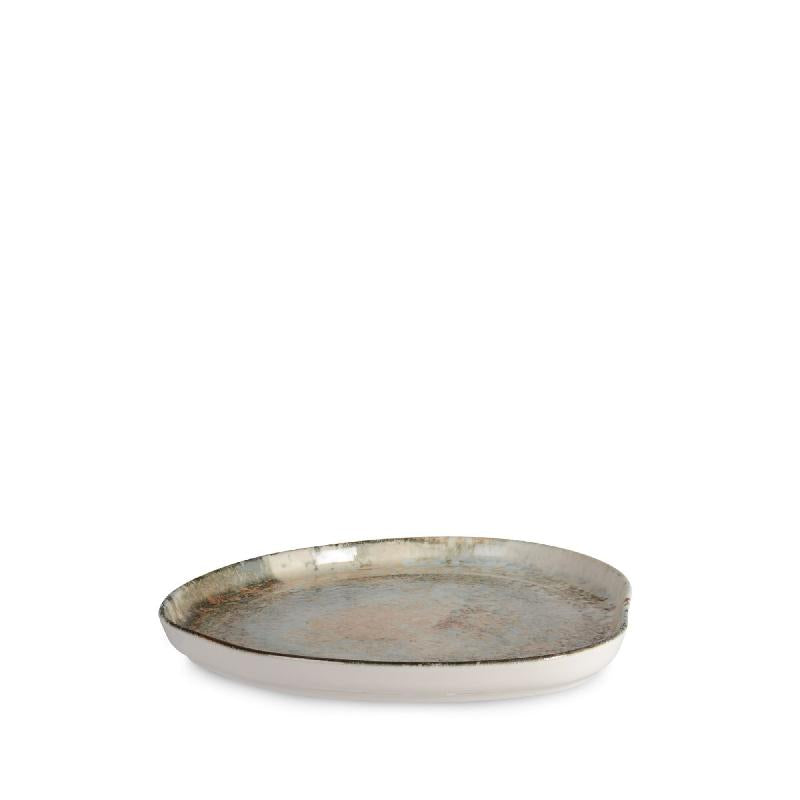 Dinner plate - porcelain, organic shape, cream-colored, smooth glaze, timeless, S – Piatti | PTMD