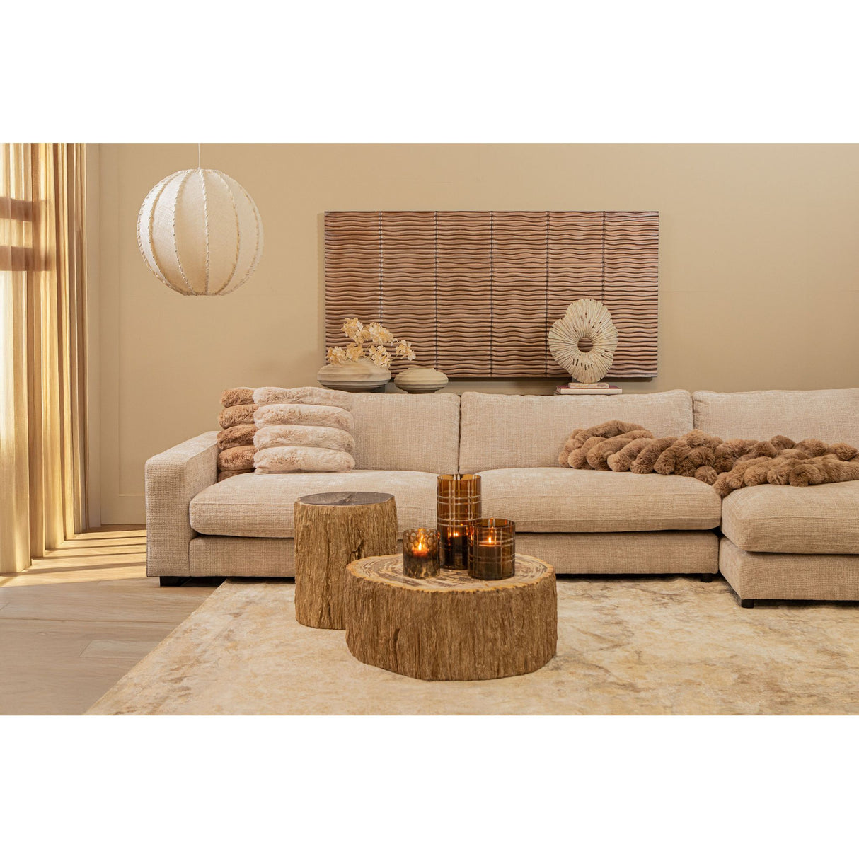 Hängelampe aus Jute und Eisen mit Cremeton und Flechtoptik in Kugelform, L – Myka | PTMD