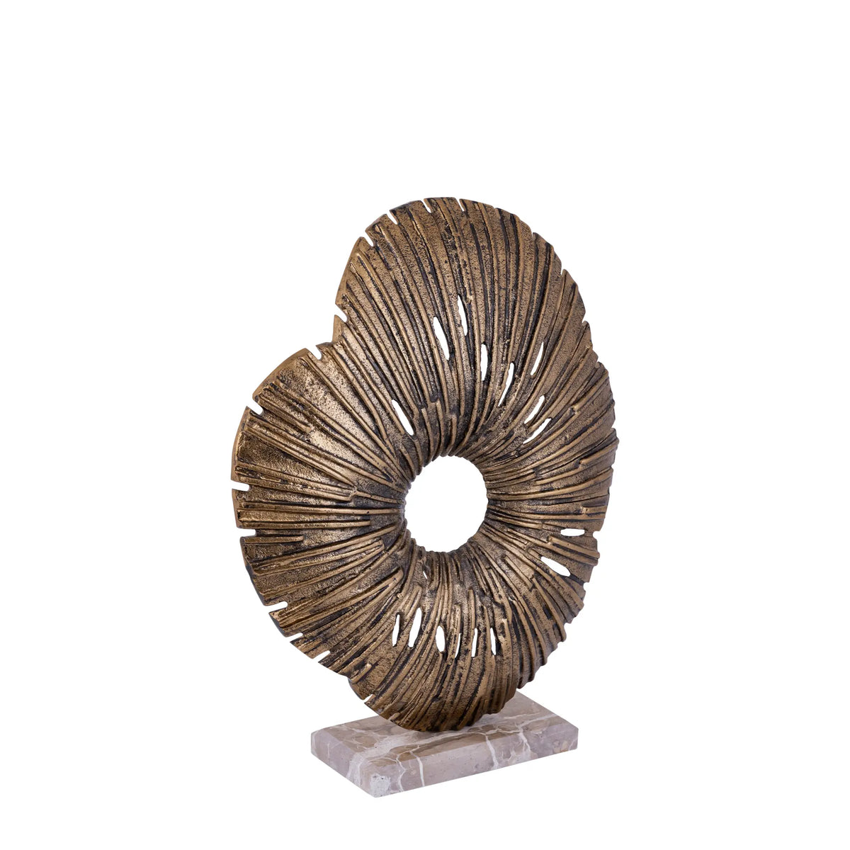 Statue – Organisches Design, Aluminium Material, Gold, S – Vija | PTMD
