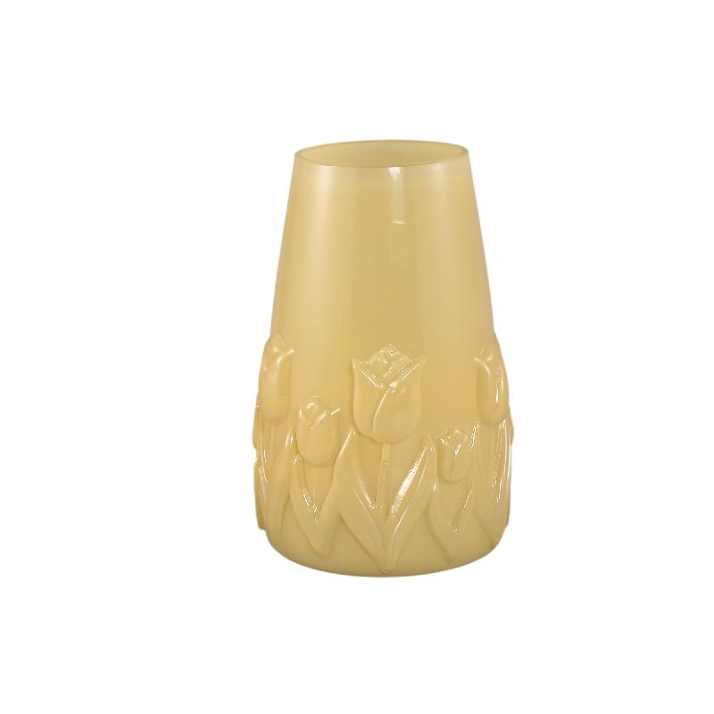 Vase – Cream Glass, Round Shape, Tulip Decor, L – Beatrize | PTMD