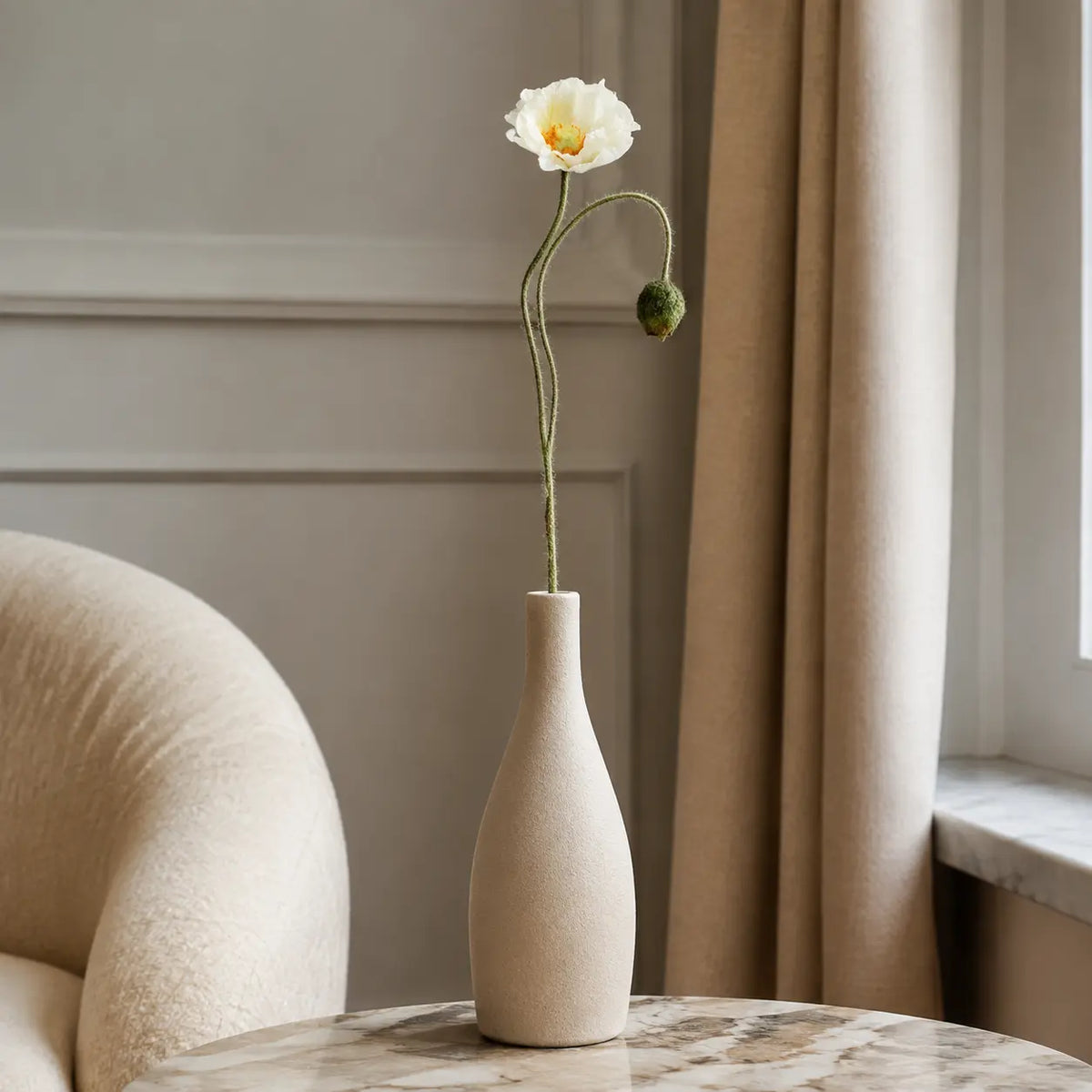 Mohnblume – Weißer Mohnzweig mit Knospe aus Polyestergewebe | PTMD