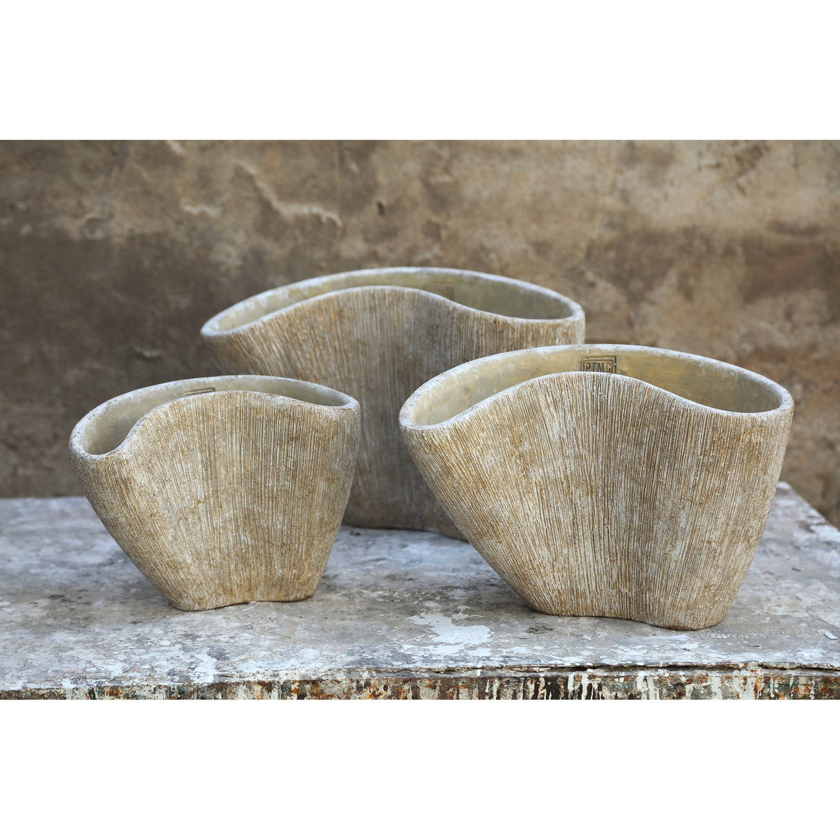 Vase – Creme Farbe, Organisches Design, Zement Material, S – Destri | PTMD