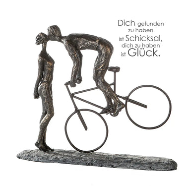 Skulptur – Mattes Kunstharz, Strukturierte Oberfläche, Fahrradmotiv, 30 cm - Kiss me | Gilde