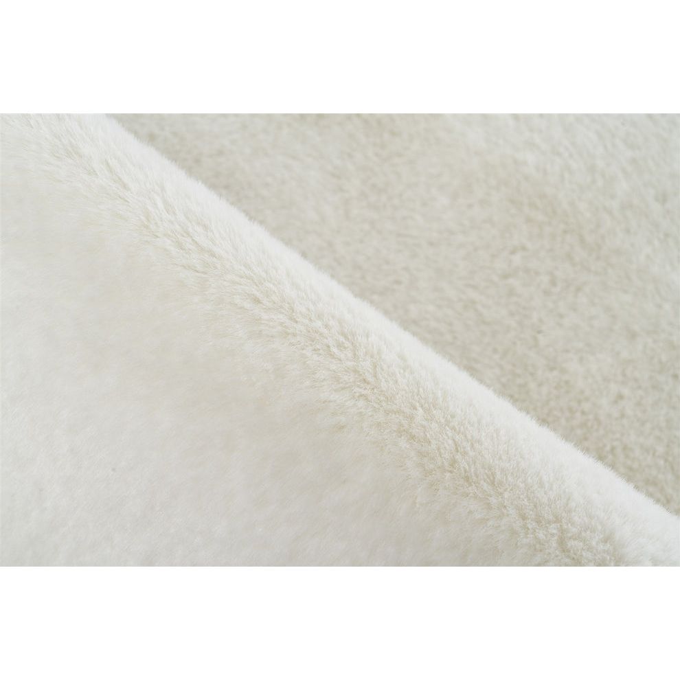 Badematte – Weiches Garn, Flauschige Oberfläche, Weißer Farbton, 50 x 90 cm - Rabbit 625 | Kayoom