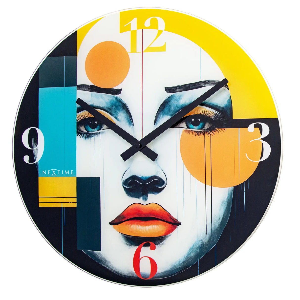 Wanduhr – Buntes Glas, Ausdrucksstarkes Design, Stilles Werk - Vogue | NeXtime
