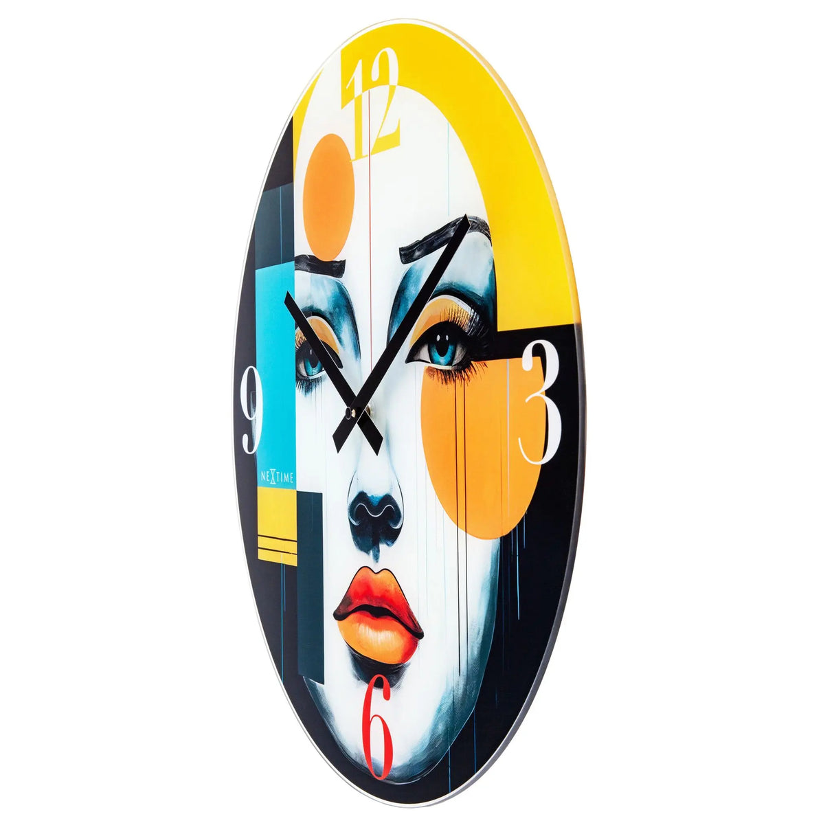 Wanduhr – Buntes Glas, Ausdrucksstarkes Design, Stilles Werk - Vogue | NeXtime