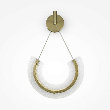 Wandleuchte mit Gold - Finish und strukturiertem Glasdiffusor – Maya | Maytoni - Esszett Luxury | Stilvolles Wohnen mit Charakter