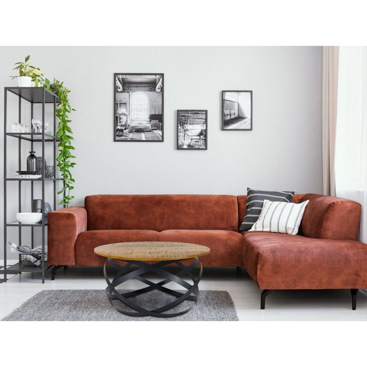Beistelltisch – Recyceltes Holz, Metall Gestell, Schwarz Finish, 75 cm - Orbit | MVG Voglrieder