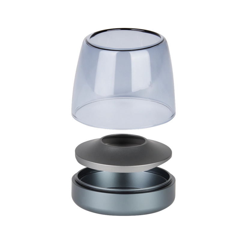 Kerzenhalter aus Glas und Aluminium mit modernem Design und LED-Kerzen-Kompatibilität, Dunkelblau – Glow 10 | Kooduu